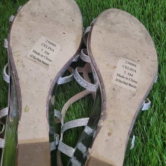 Maripe Silver Low Heel - Picture 4 of 4